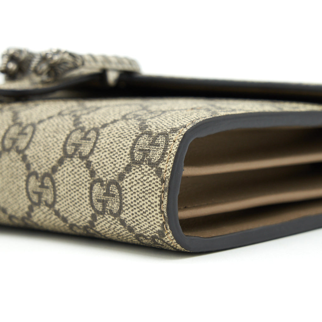 gucci-dionysus-gg-supreme-chain-wallet