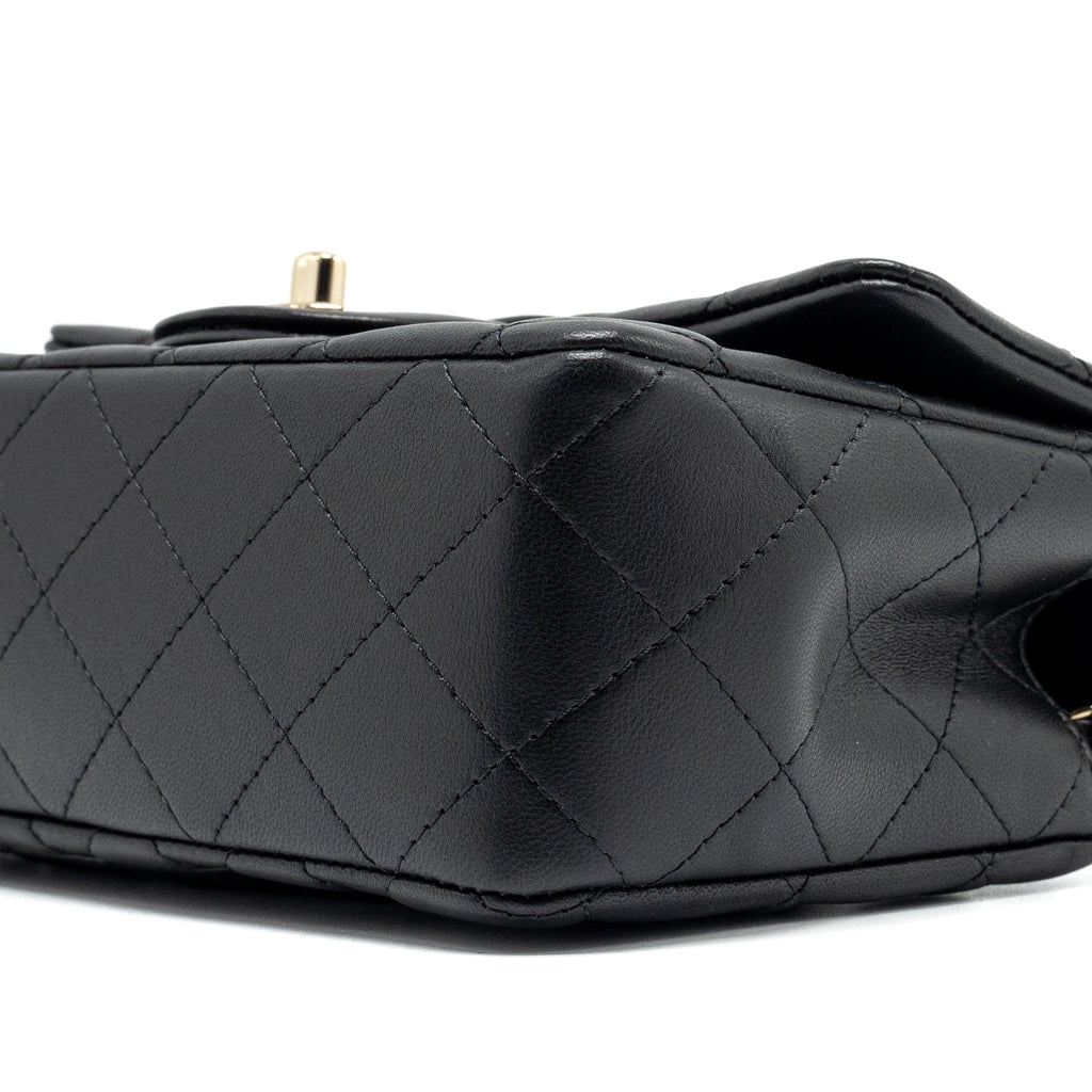 chanel-top-handle-mini-rectangular-flap-bag-lambskin-black-lghwmicrochip-2