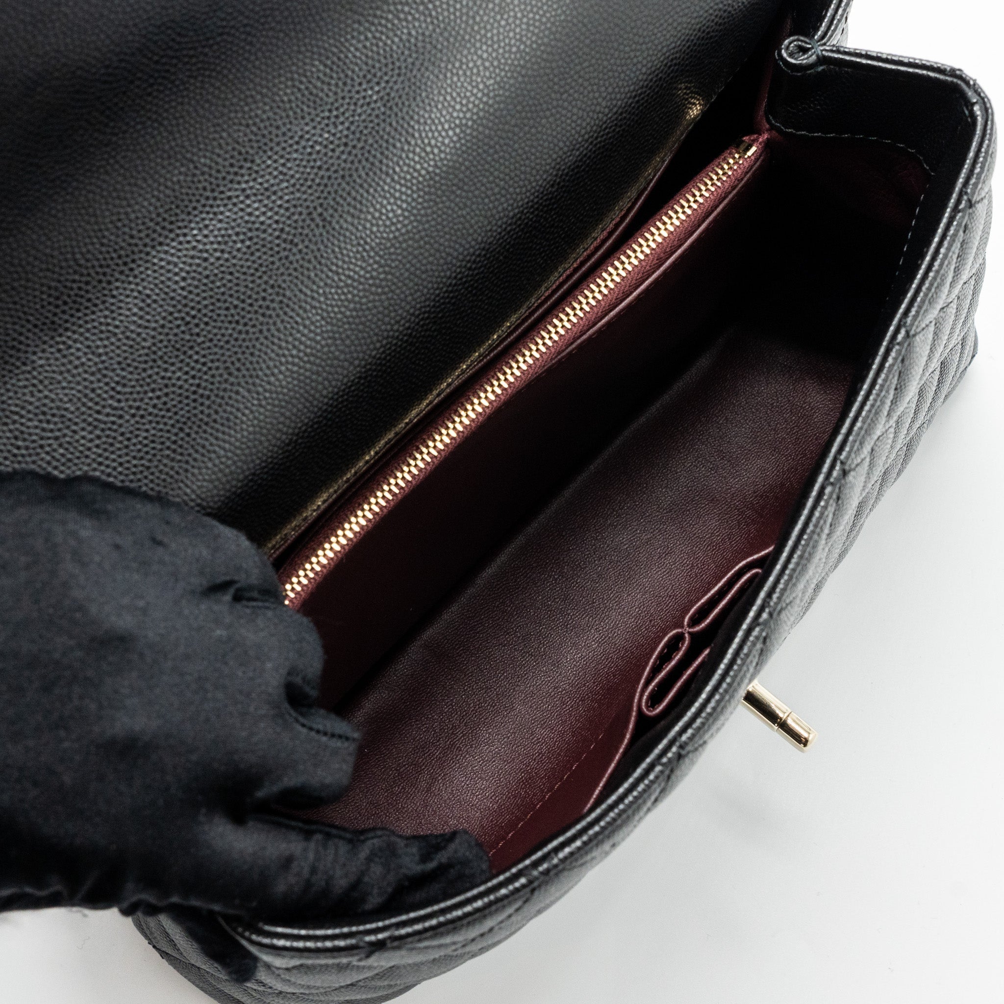 chanel-medium-coco-handle-flap-bag-lizard-embossed-handle-caviar-black-lghw
