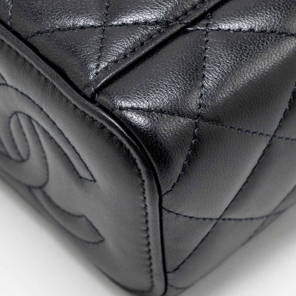 chanel-pearl-crush-mini-vanity-with-chain-lambskin-black-ghw-microchip-1