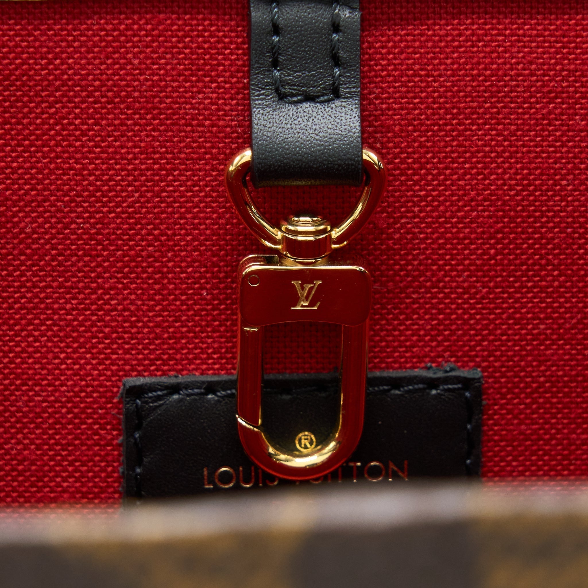 louis-vuitton-on-the-go-mm-monogram-canvas-ghw-1
