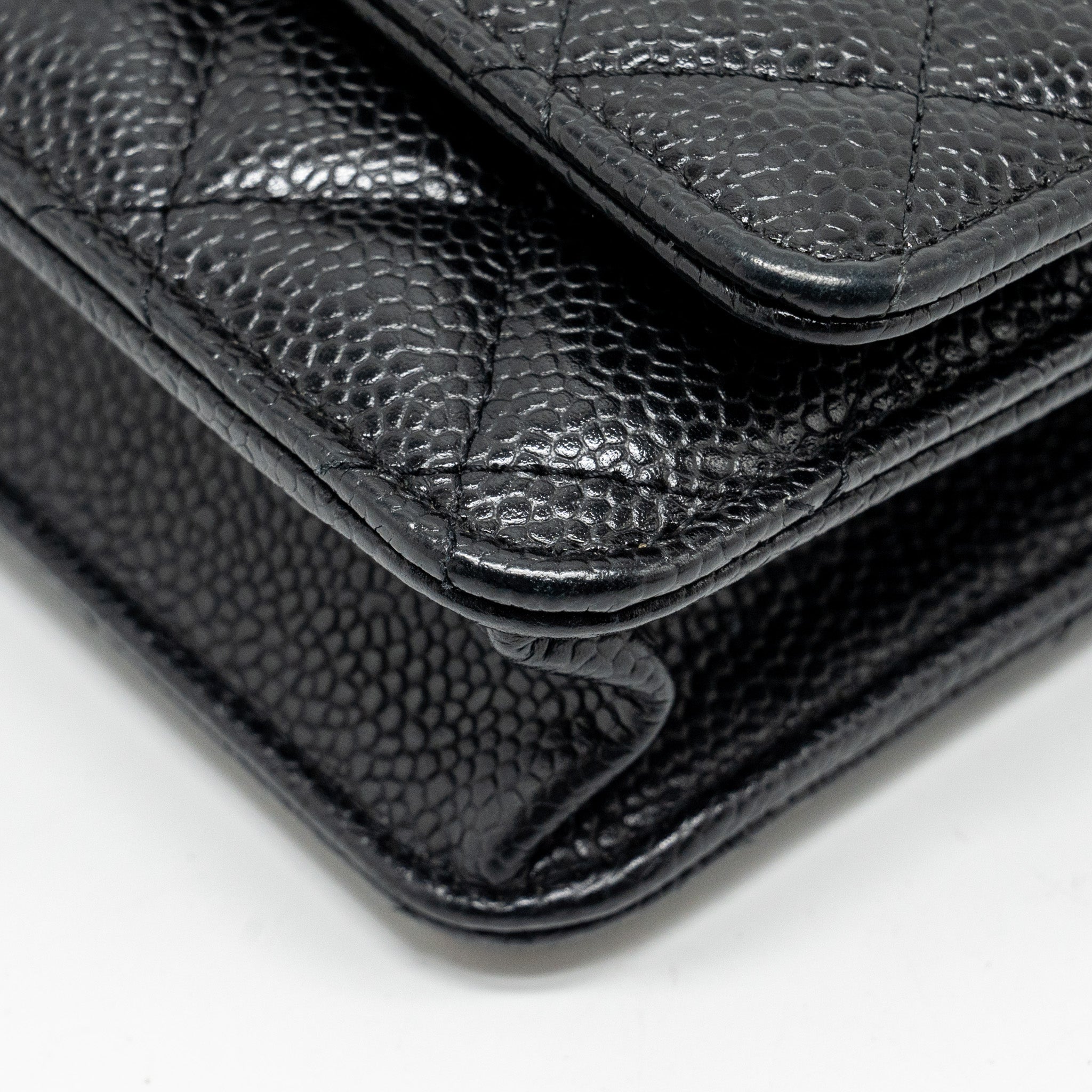 chanel-classic-wallet-on-chain-caviar-black-ghw-18
