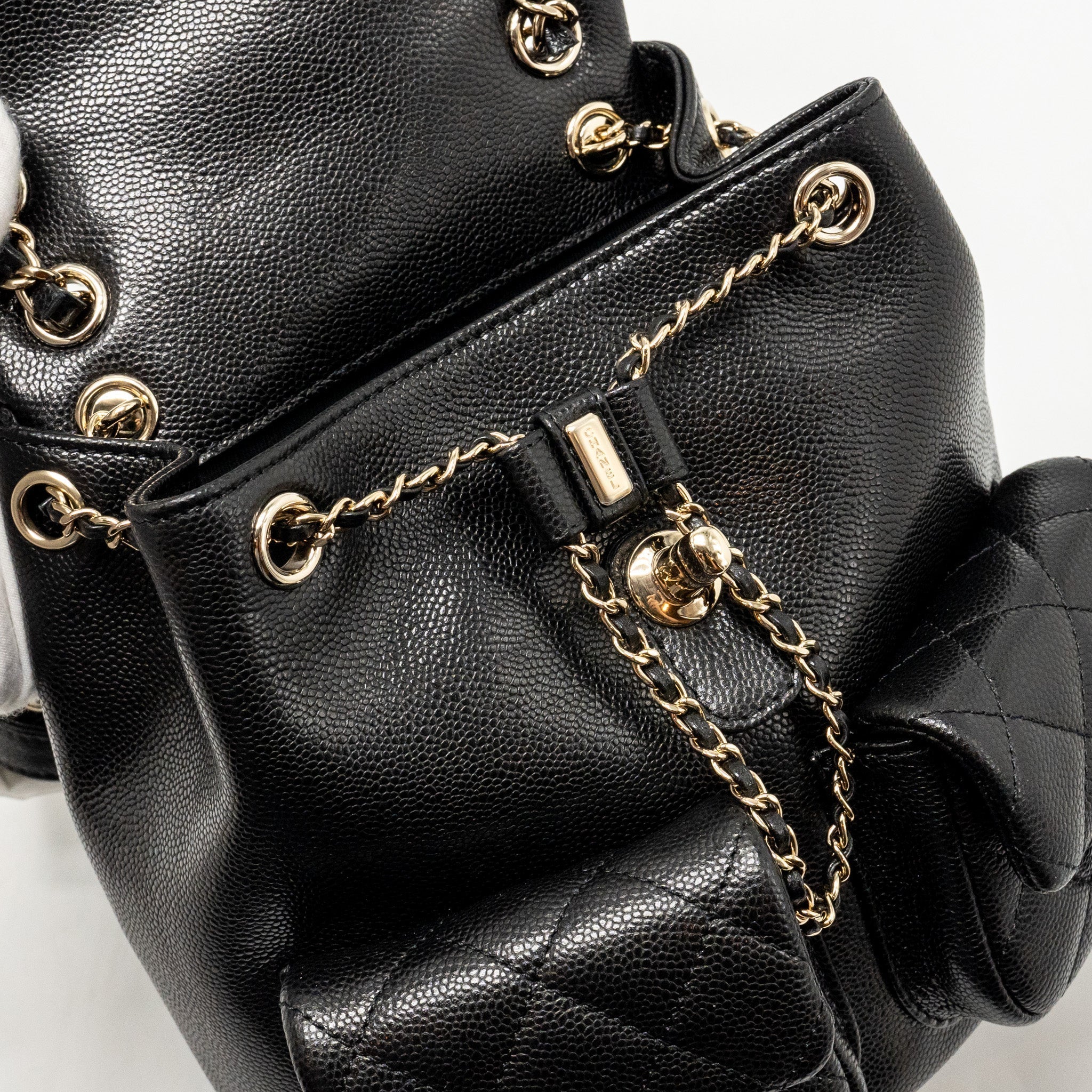 chanel-bag-black-2