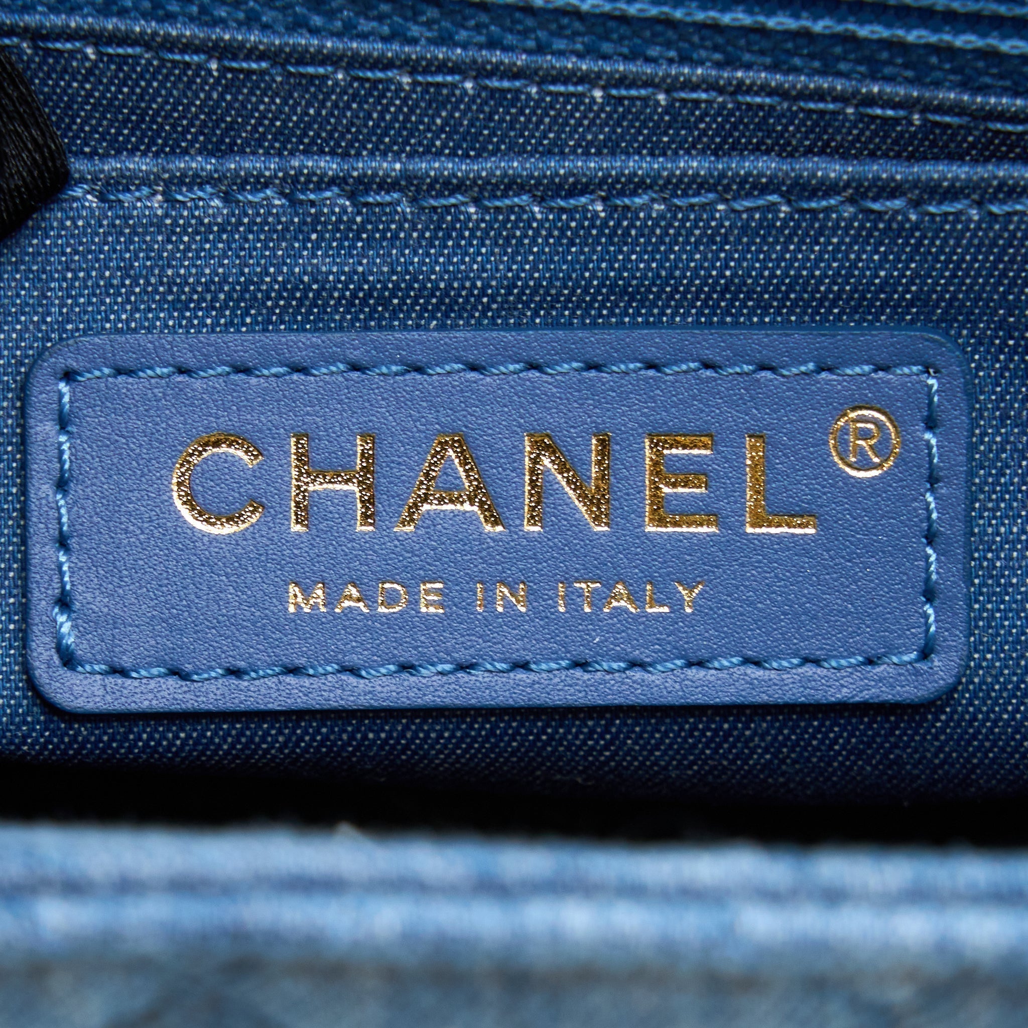 chanel-pearl-crush-mini-square-flap-bag-denim-ghw-microchip