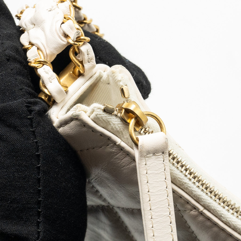 chanel-23k-hobo-bag-calfskin-white-ghw-microchip-copy