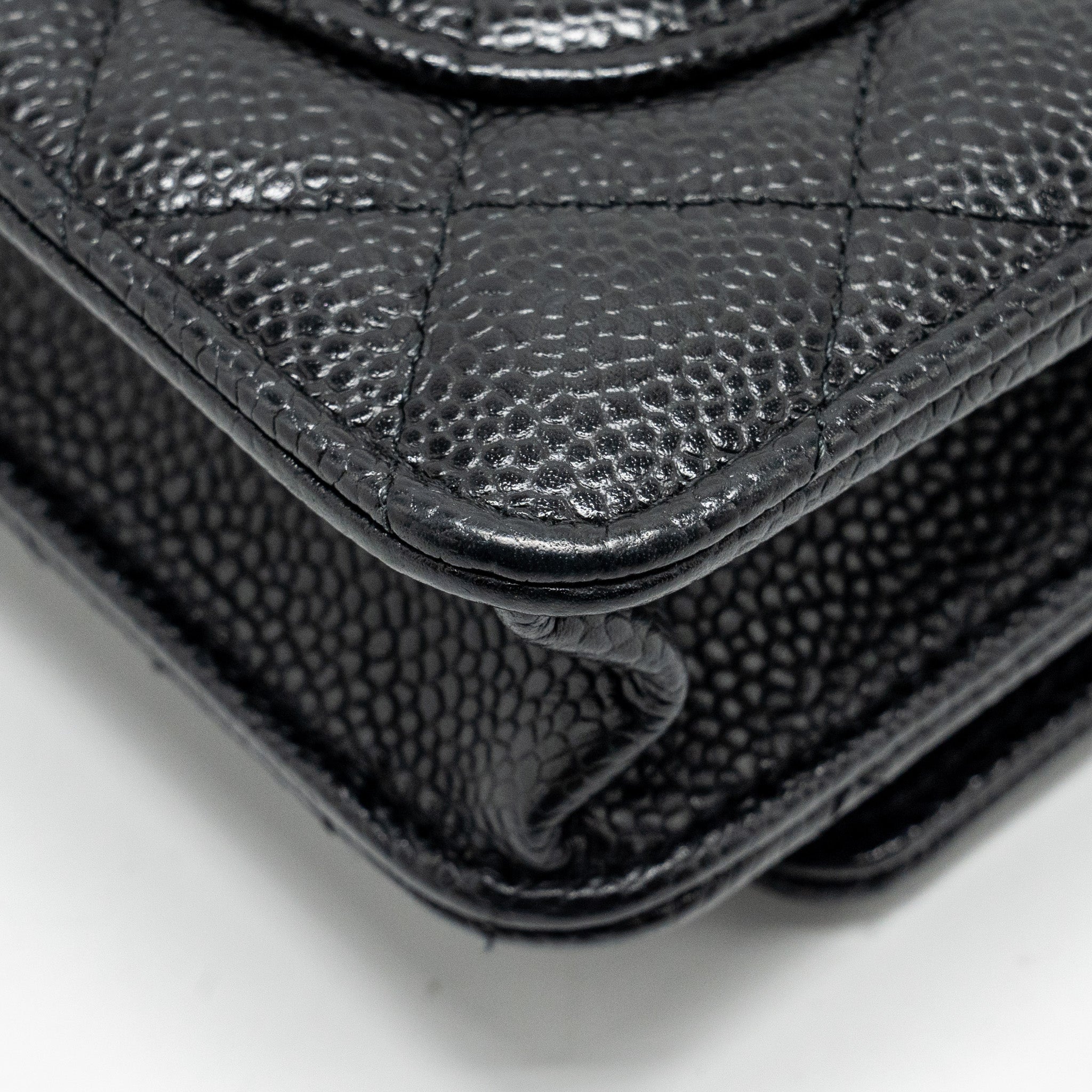 chanel-classic-wallet-on-chain-caviar-black-ghw-18