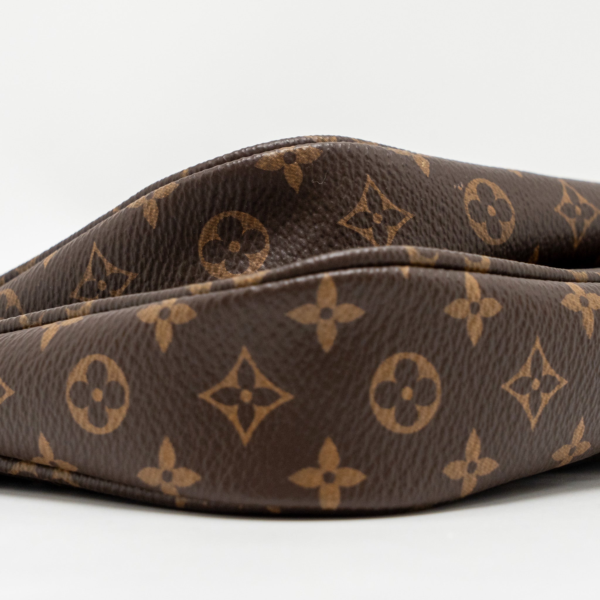 lv-monogram