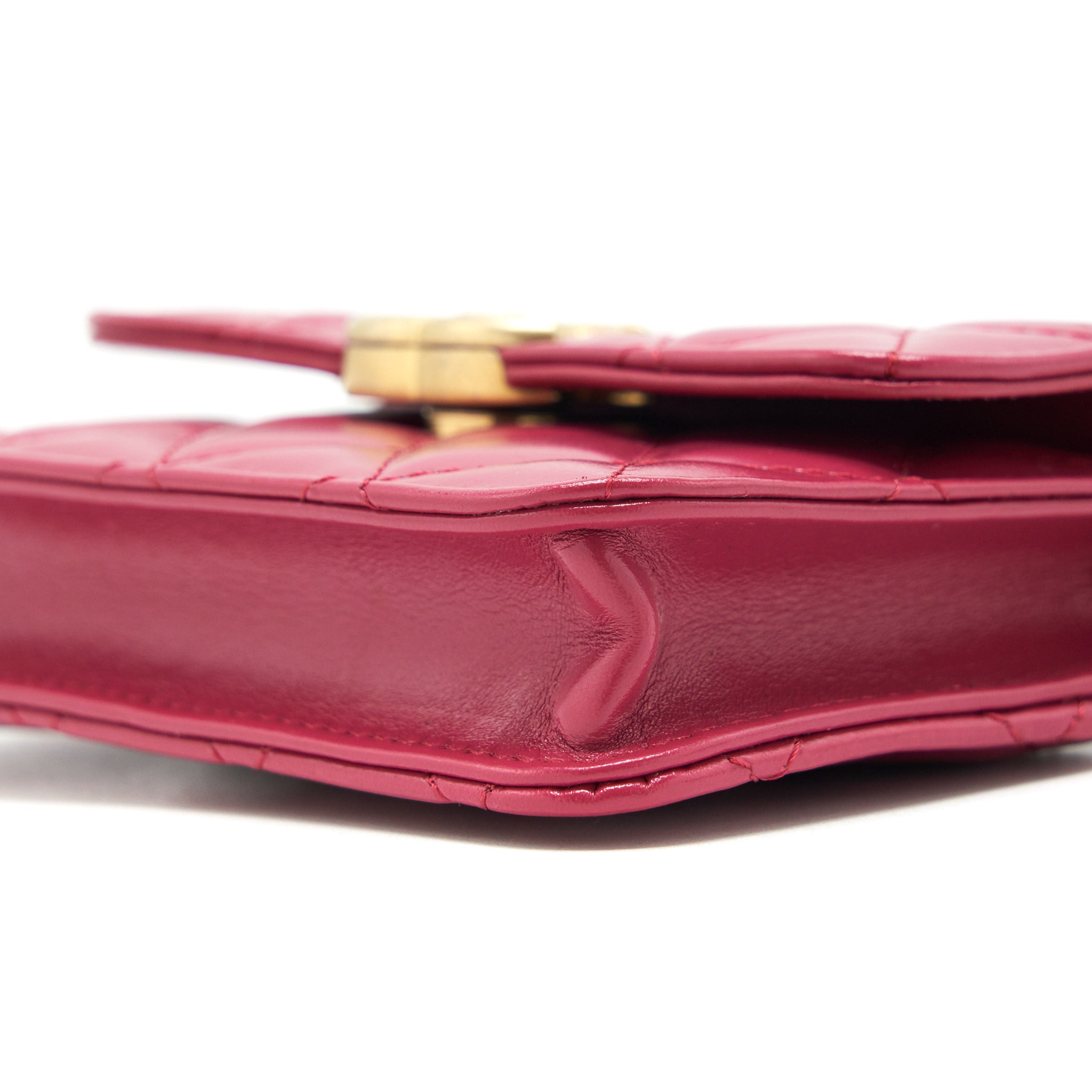 chanel-21a-gold-crush-mini-flap-bag-with-chain-calfskin-raspberry-pink-ghw