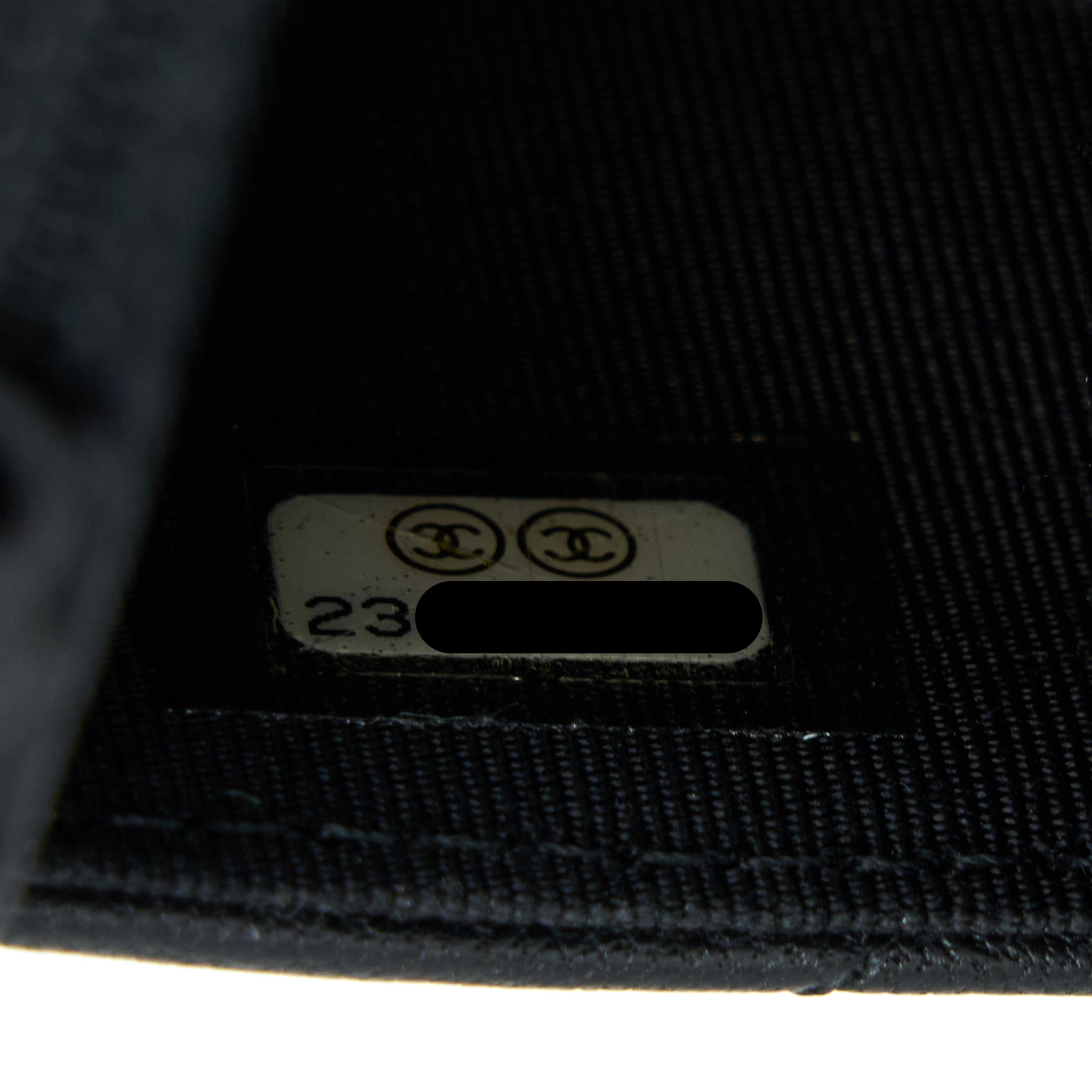chanel-2-55-so-black-wallet-on-chain-calfskin-with-black-hardware