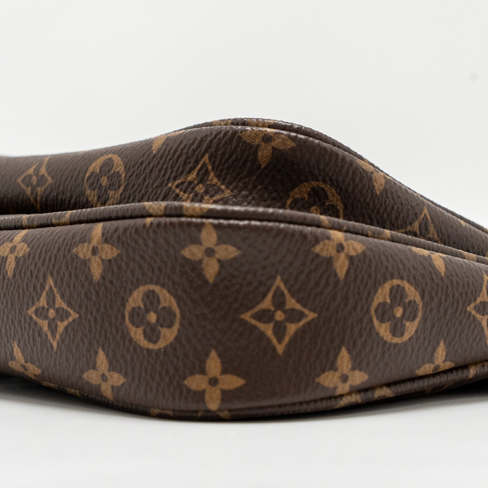 lv-monogram