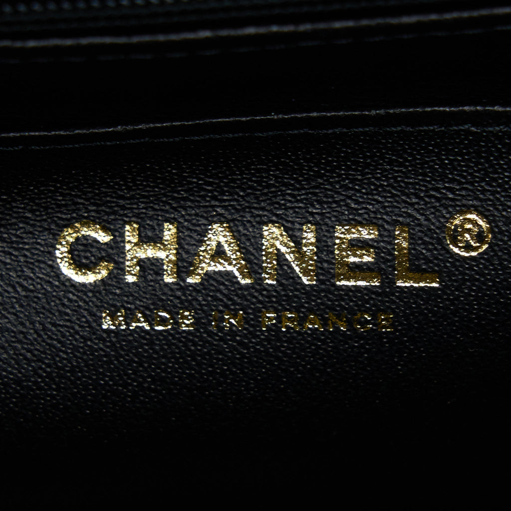 chanel-21k-top-handle-mini-rectangular-flap-bag-lambskin-black-brushed-ghwmicrochip