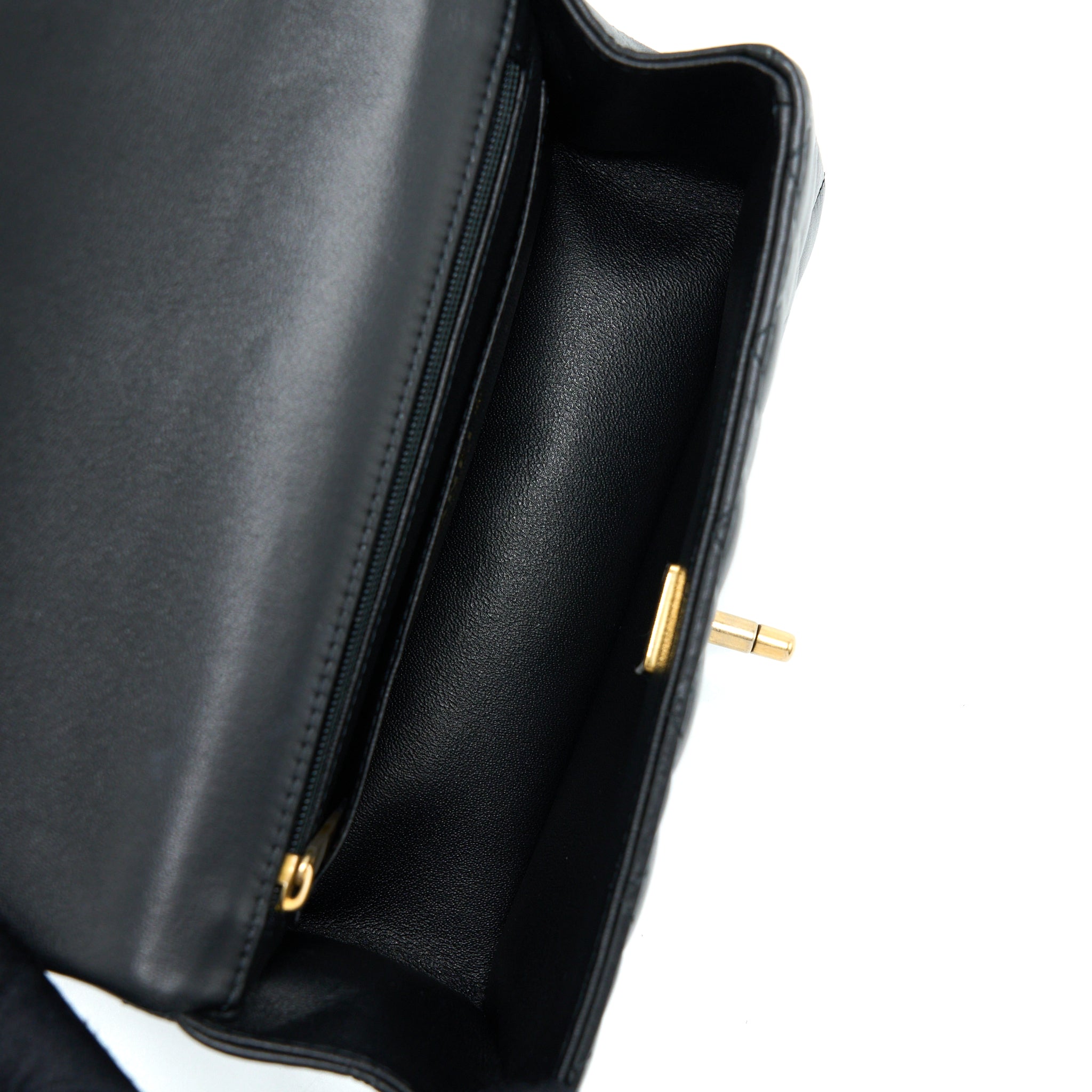 chanel-21k-top-handle-mini-rectangular-flap-bag-lambskin-black-brushed-ghwmicrochip