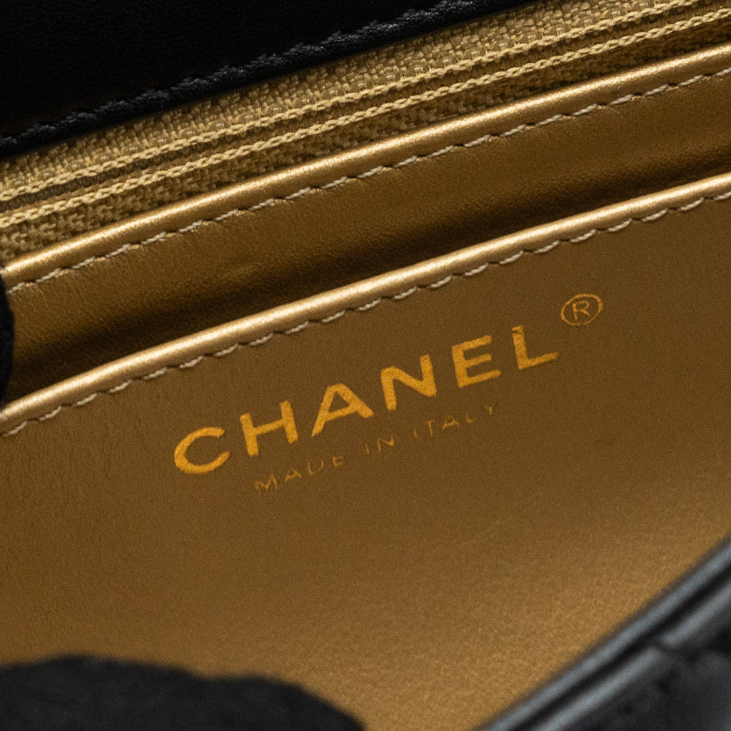 chanel-pearl-crush-mini-square-flap-bag-lambskin-black-ghw-microchip-4