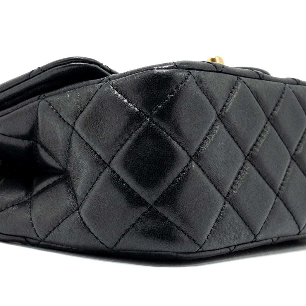 chanel-pearl-crush-mini-square-flap-bag-black