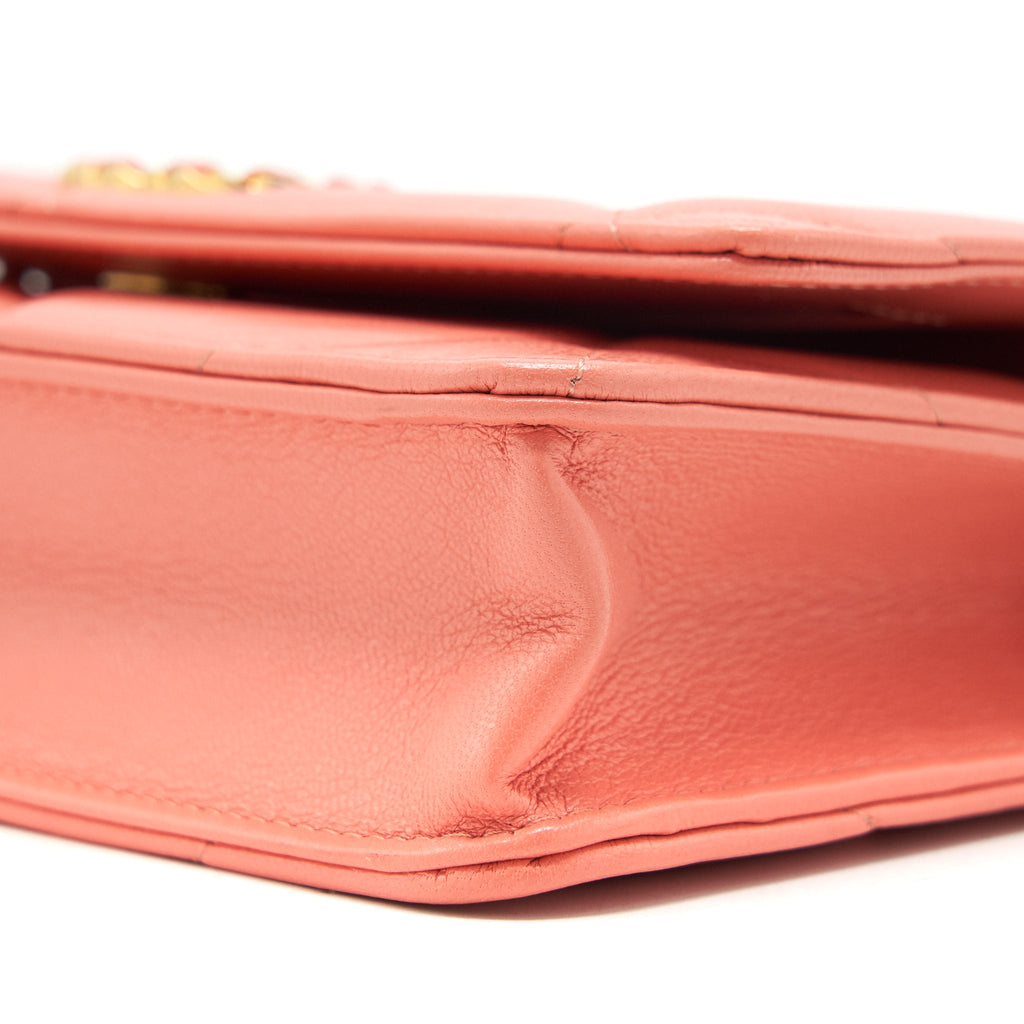 chanel-19-wallet-on-chain-goatskin-pink-with-gold-and-silver-hardware