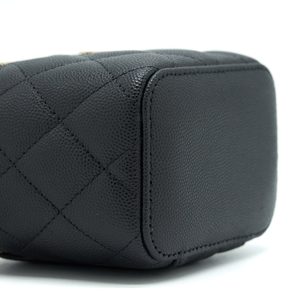chanel-mini-vanity-caviar-in-black-lghw