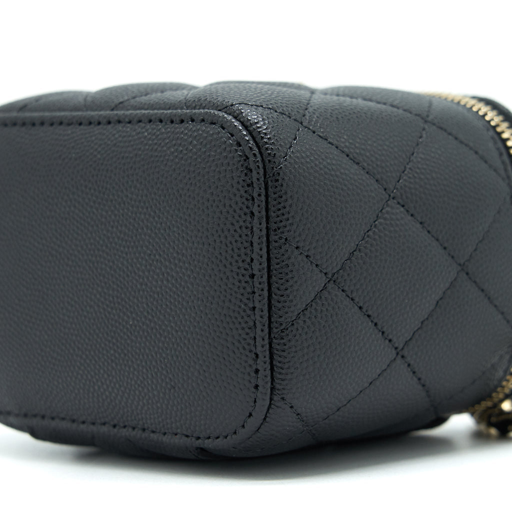 chanel-mini-vanity-caviar-in-black-lghw