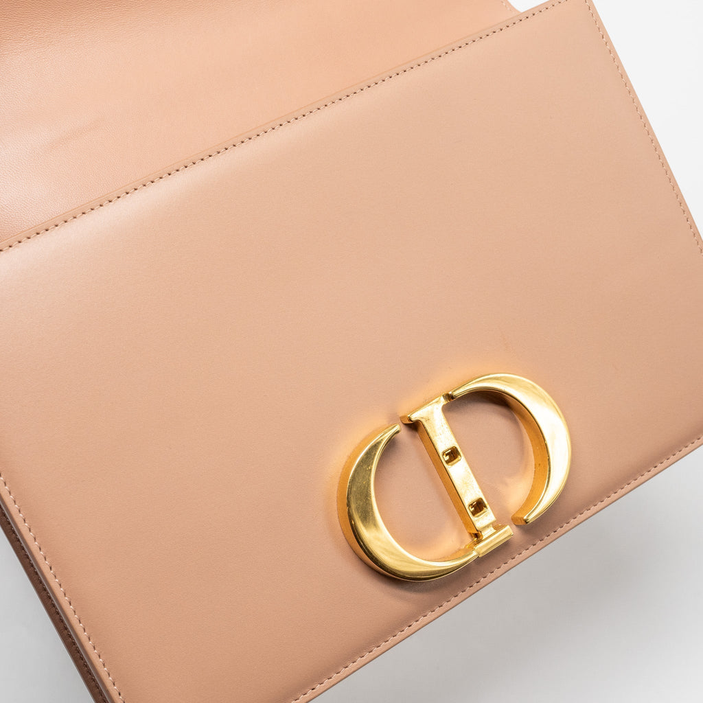 dior-30-montaigne-medium-flap-bag-calfskin-beige-ghw