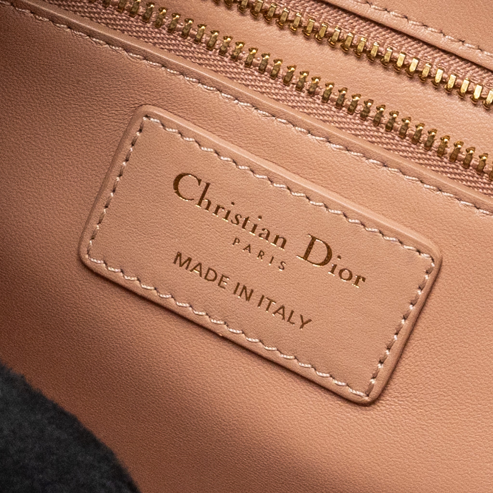 dior-30-montaigne-medium-flap-bag-calfskin-beige-ghw
