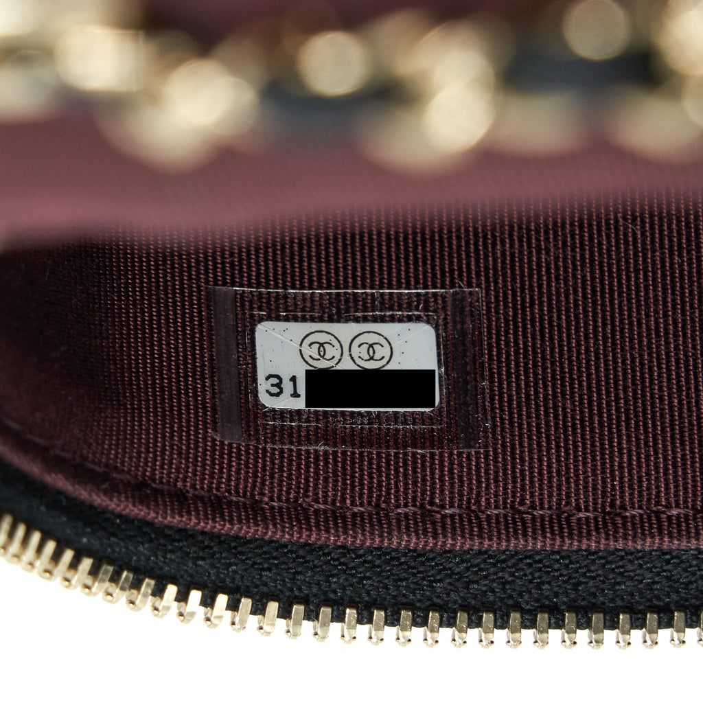 chanel-mini-vanity-caviar-in-black-lghw