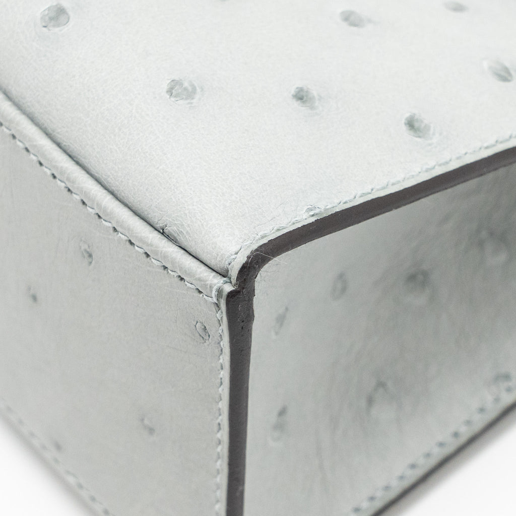 hermes-kelly-pochette-ostrich-bleu-glacier-ghw-stamp-k