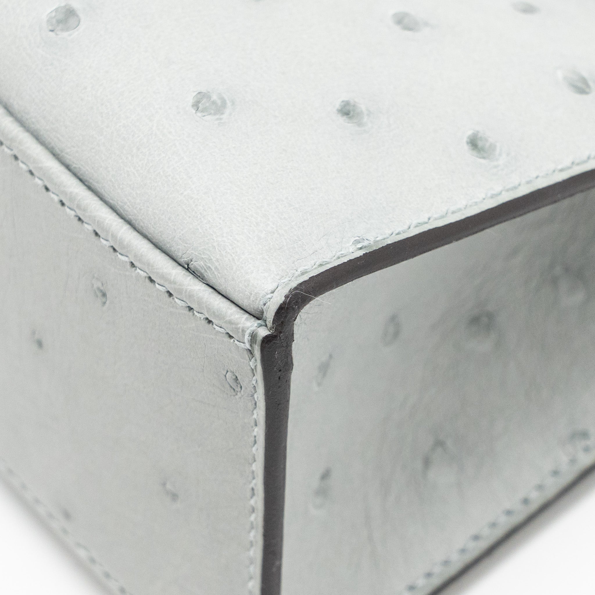 hermes-kelly-pochette-ostrich-bleu-glacier-ghw-stamp-k