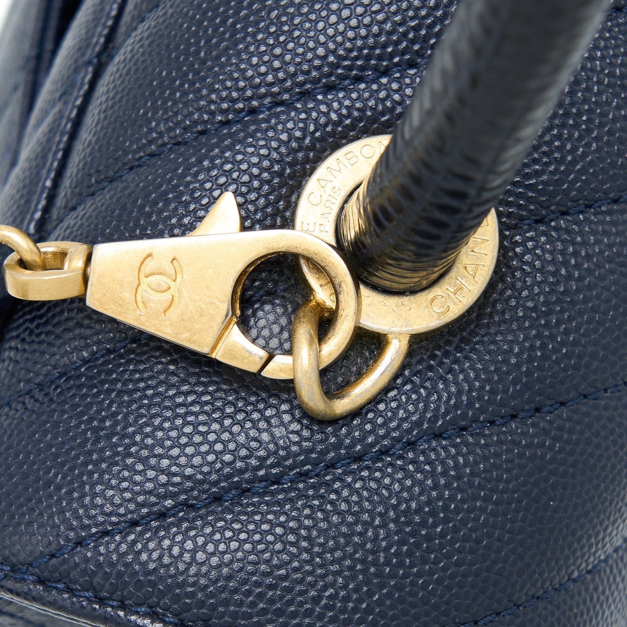 chanel-medium-chevron-coco-handle-bag-caviar-with-lizard-handle-navy-brushed-ghw