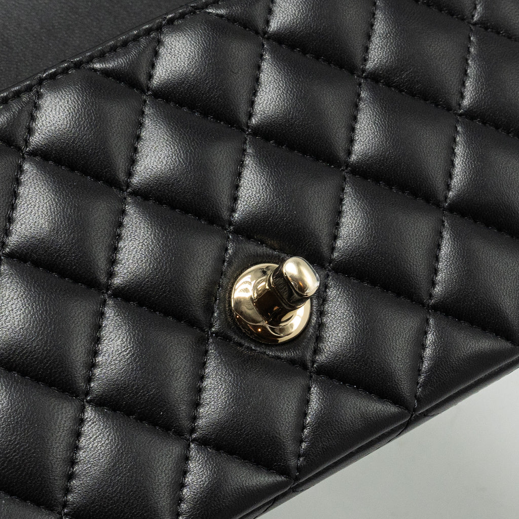 chanel-top-handle-mini-rectangular-flap-bag-lambskin-black-lghwmicrochip-3