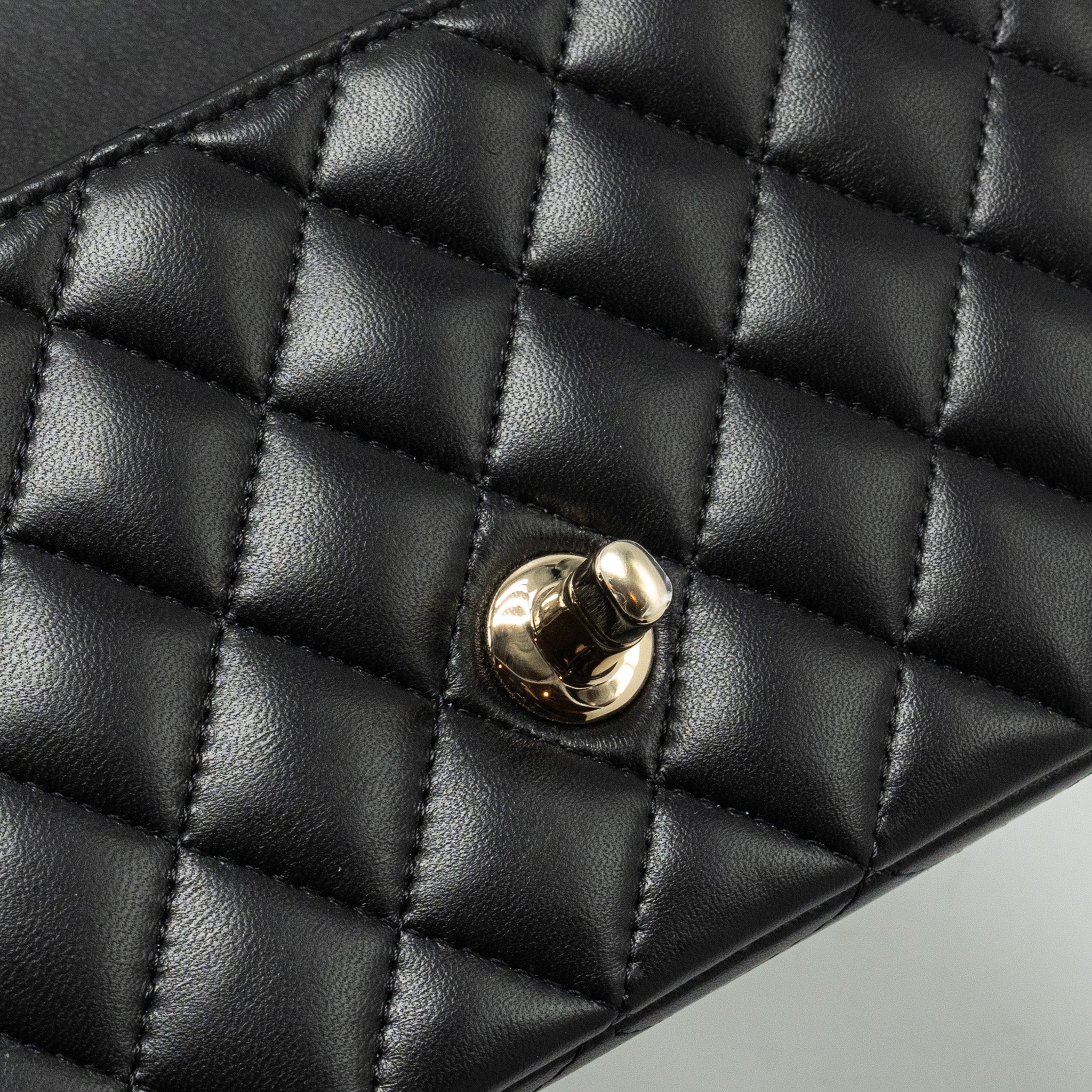 chanel-top-handle-mini-rectangular-flap-bag-lambskin-black-lghwmicrochip-3