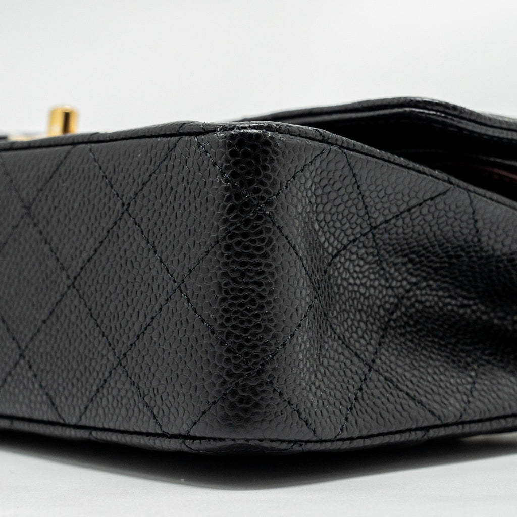 chanel-medium-classic-double-flap-bag-caviar-black-ghw-microchip-8