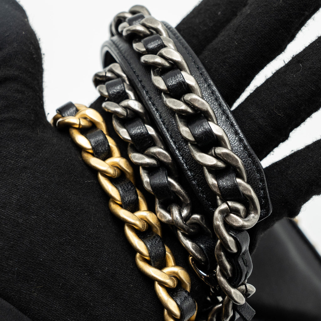 chanel-19-wallet-on-chain-lambskin-multicolour-hardware-microchip