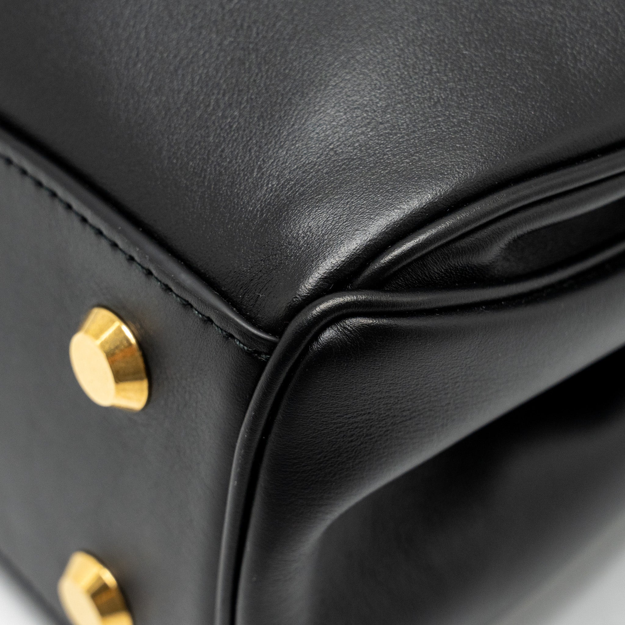 balenciaga-medium-rodeo-handbag-smooth-calfskin-black-ghw