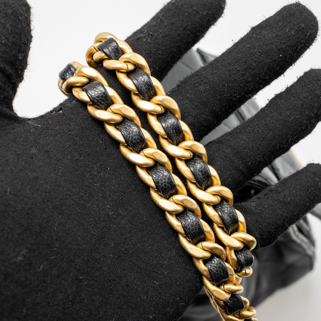 chanel-25-black