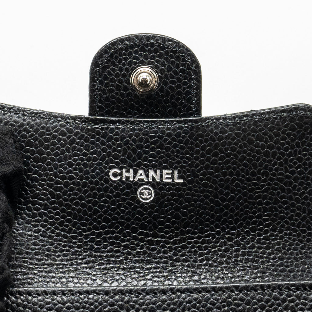 chanel-classic-flap-card-holder-caviar-black-shw-microchip-4