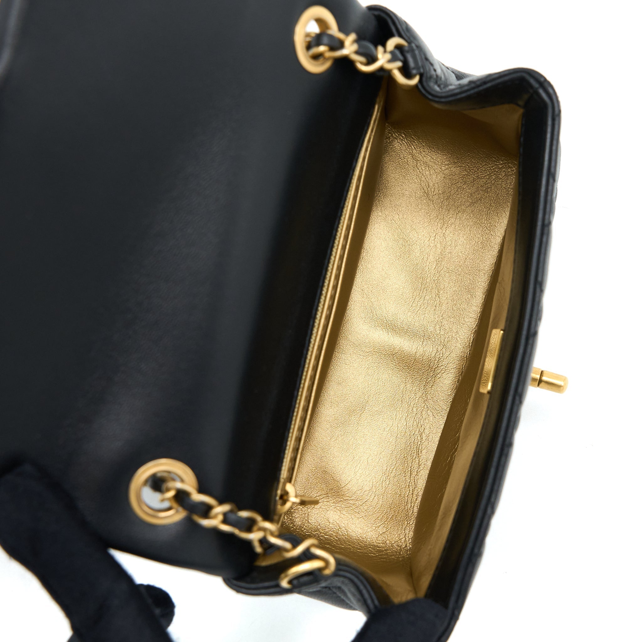 chanel-pearl-crush-mini-square-flap-bag-lambskin-black-ghw-microchip-3