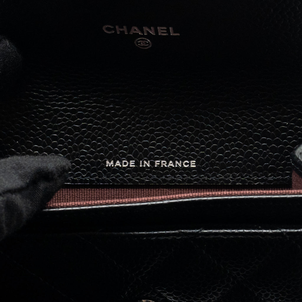 chanel-classic-flap-card-holder-caviar-black-shw-microchip-4