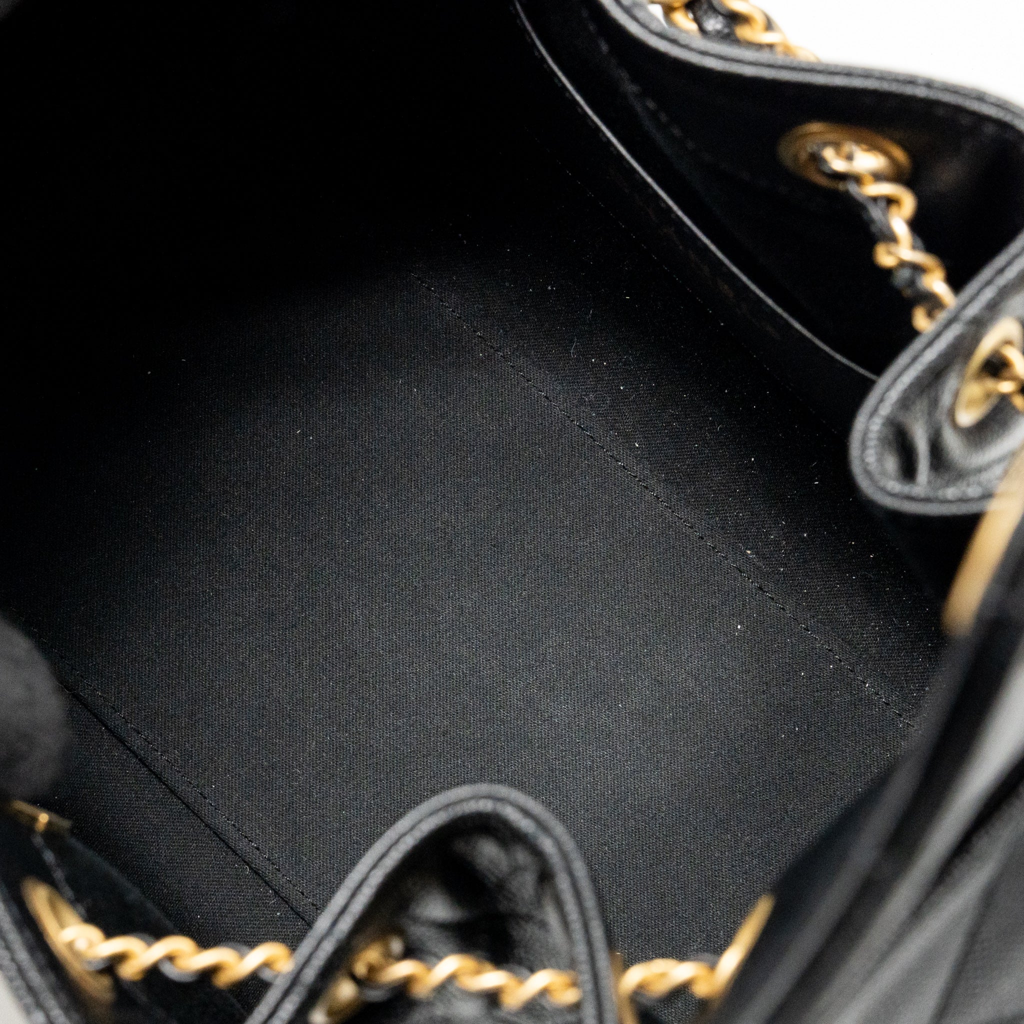 chanel-25-black