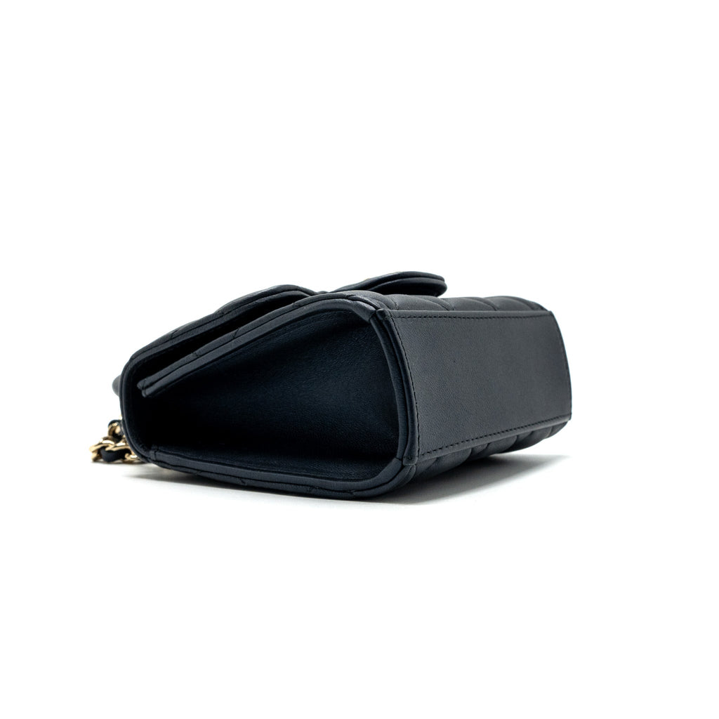 chanel-top-handle-mini-flap-bag-pearly-lambskin-dark-blue-lghwmicrochip