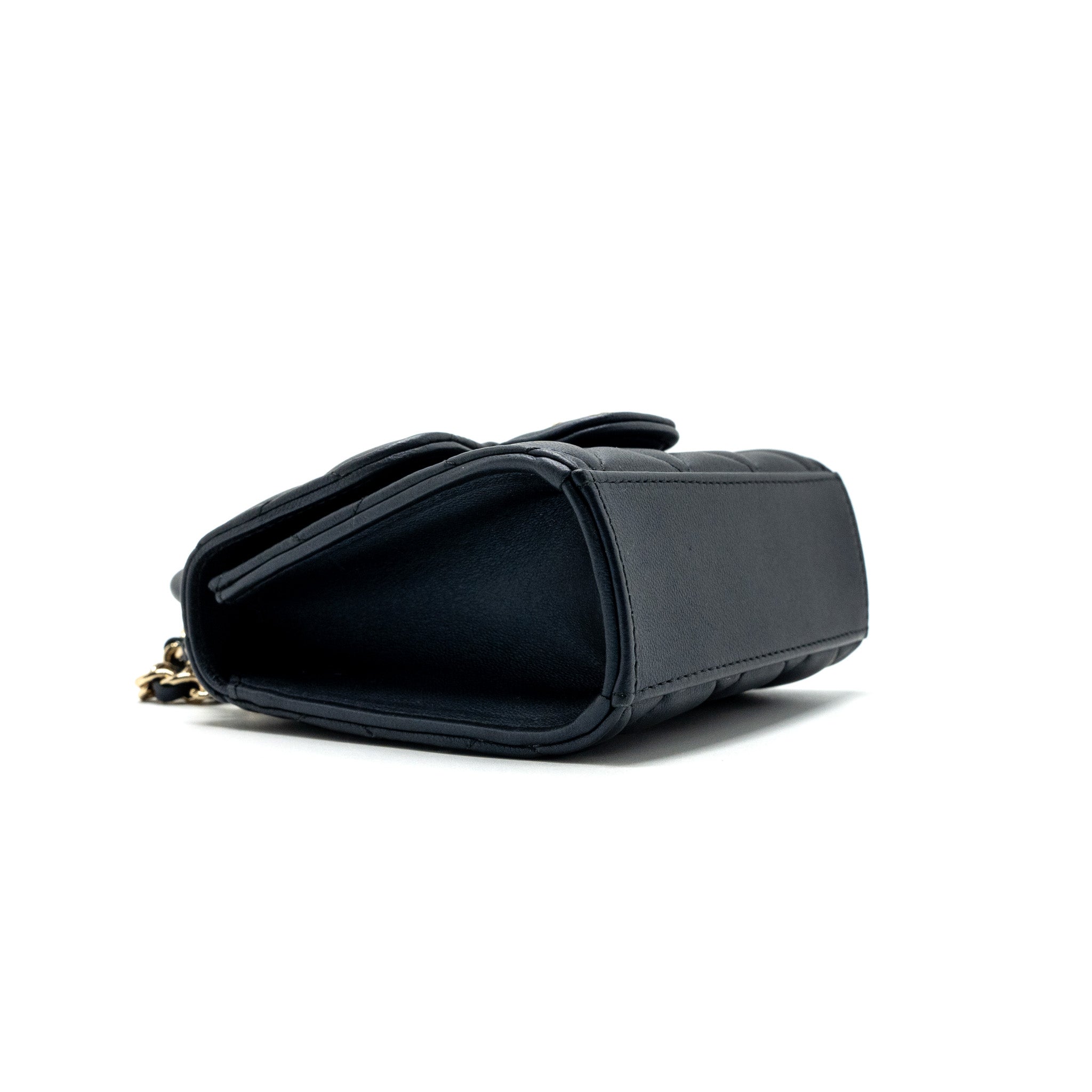 chanel-top-handle-mini-flap-bag-pearly-lambskin-dark-blue-lghwmicrochip