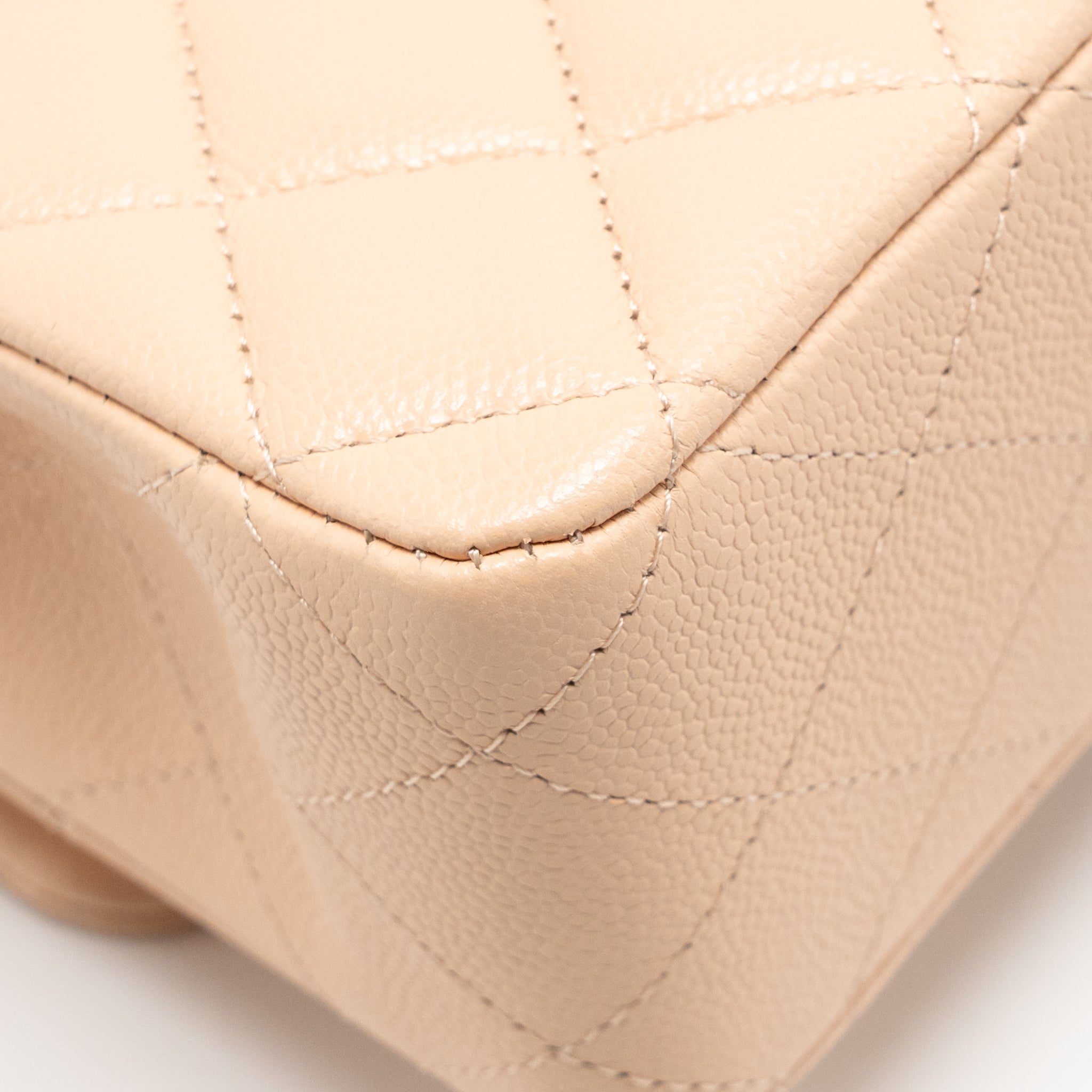 chanel-medium-classic-double-flap-bag-caviar-nn269-beige-lghwmicrochip