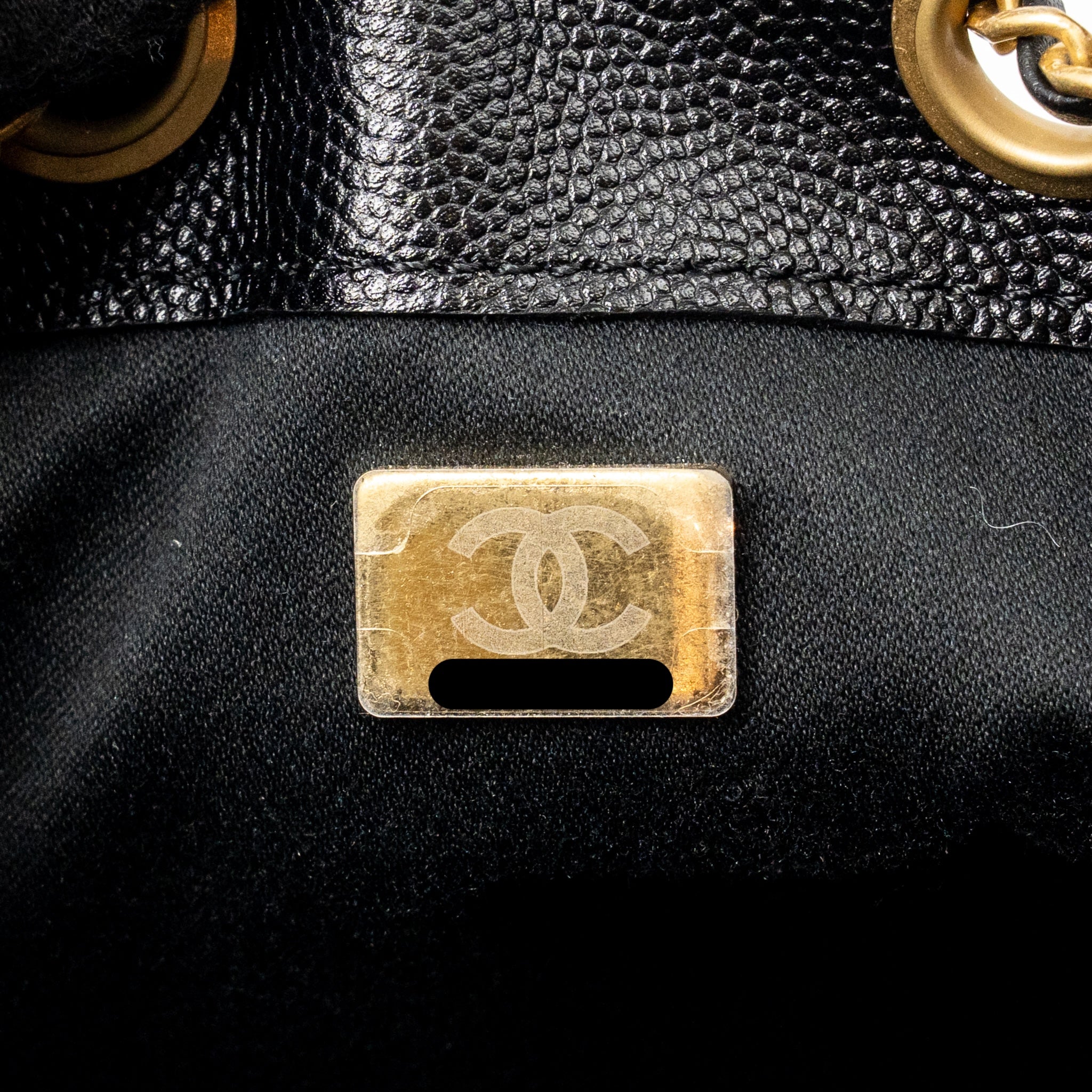 chanel-25-black