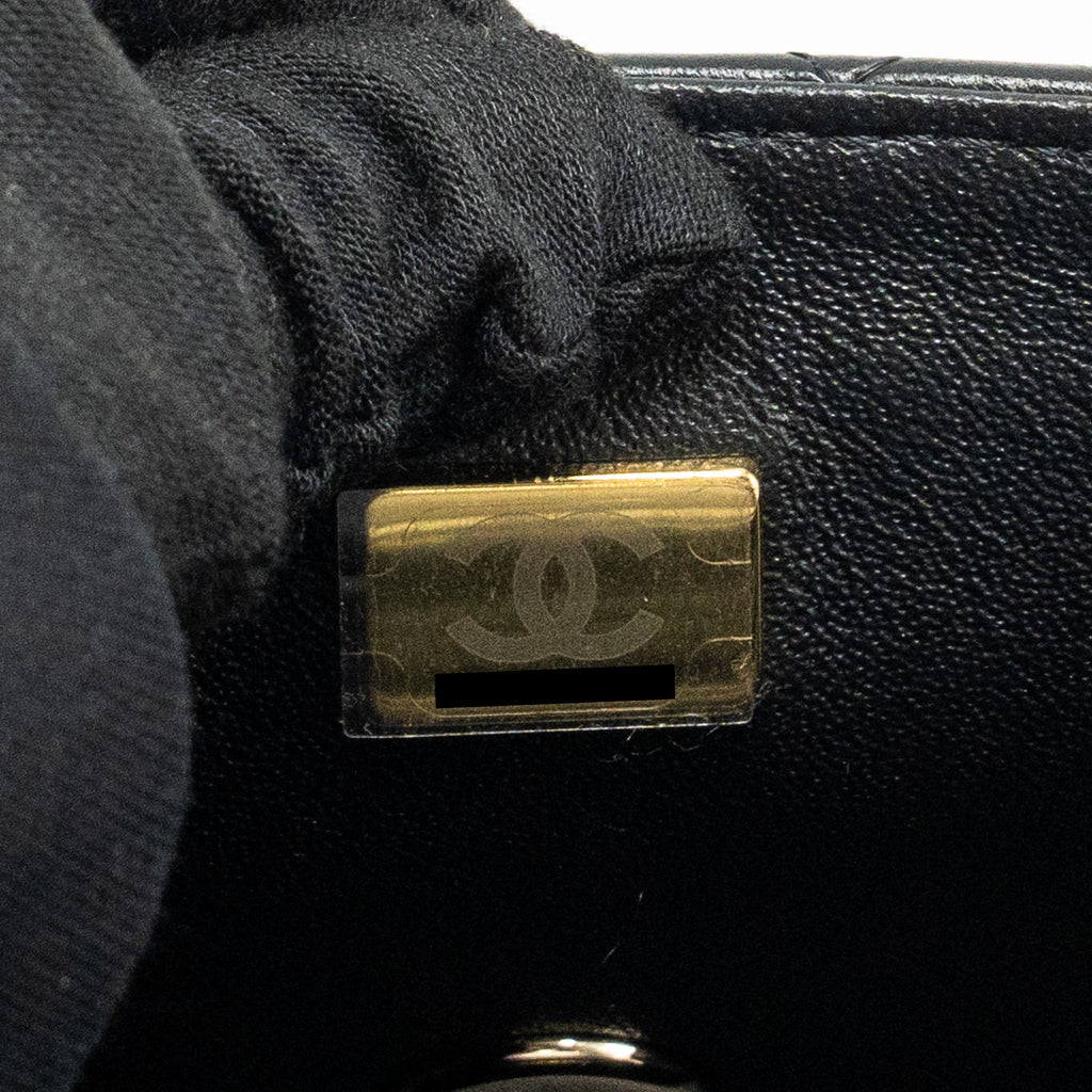 chanel-top-handle-mini-rectangular-flap-bag-lambskin-black-lghwmicrochip-3
