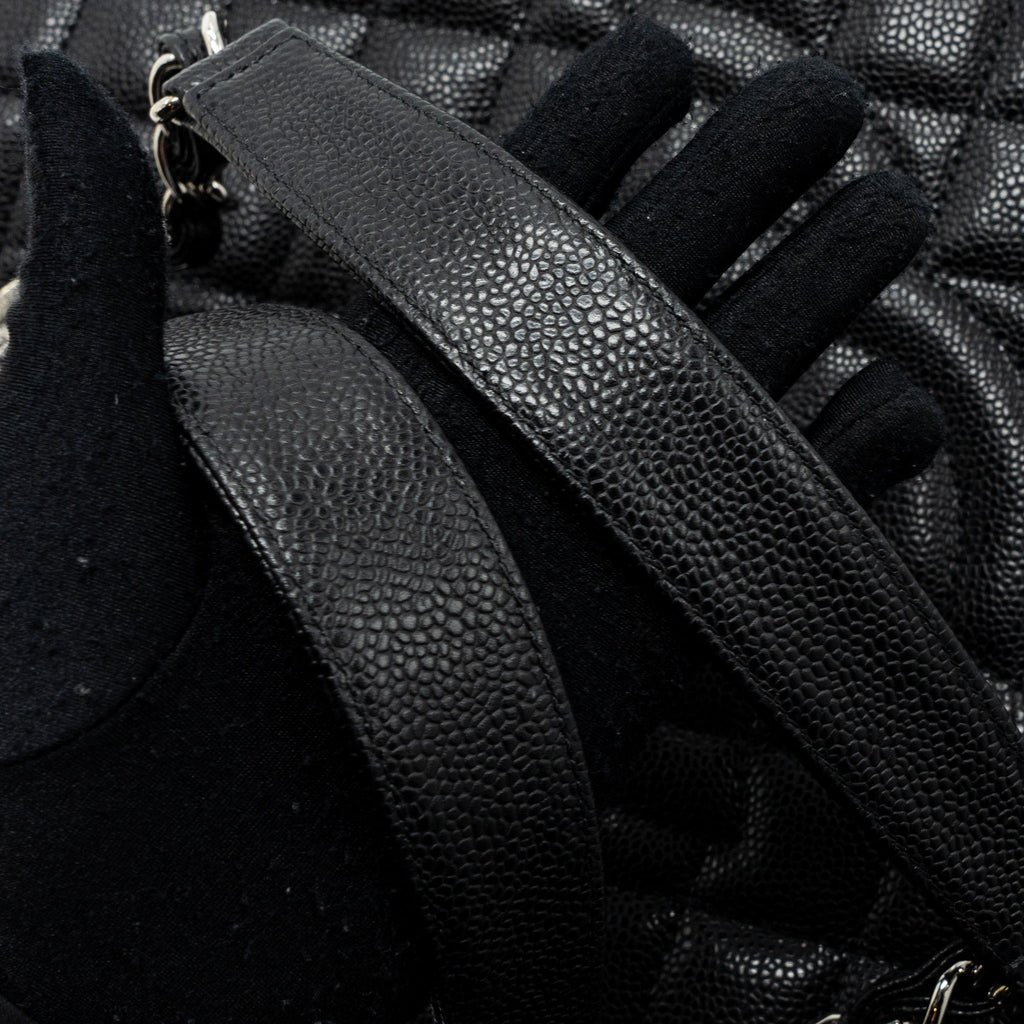 chanel-grand-shopping-tote-caviar-black-shw-1