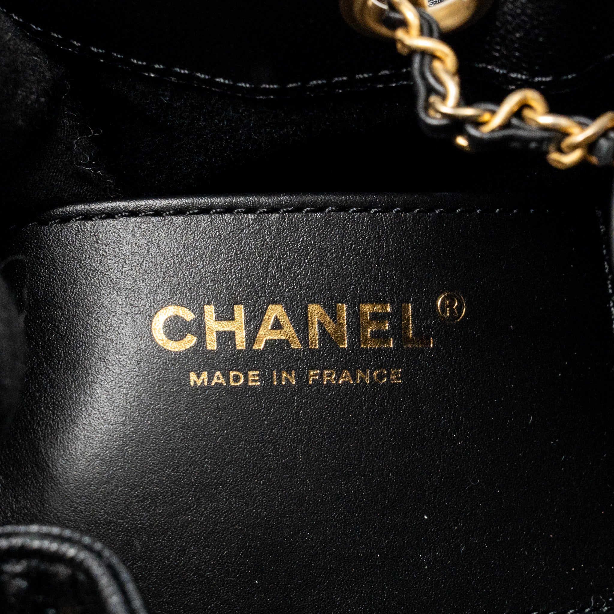 chanel-25-black