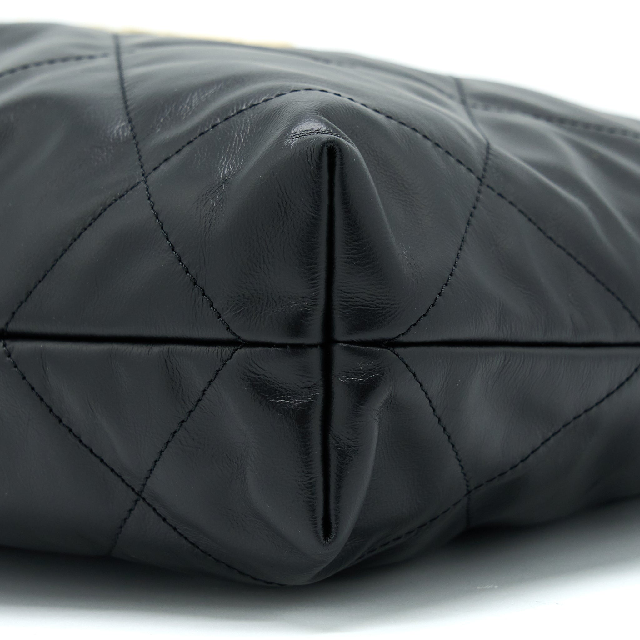 chanel-small-22-bag-shiny-calfskin-ghw-microchip