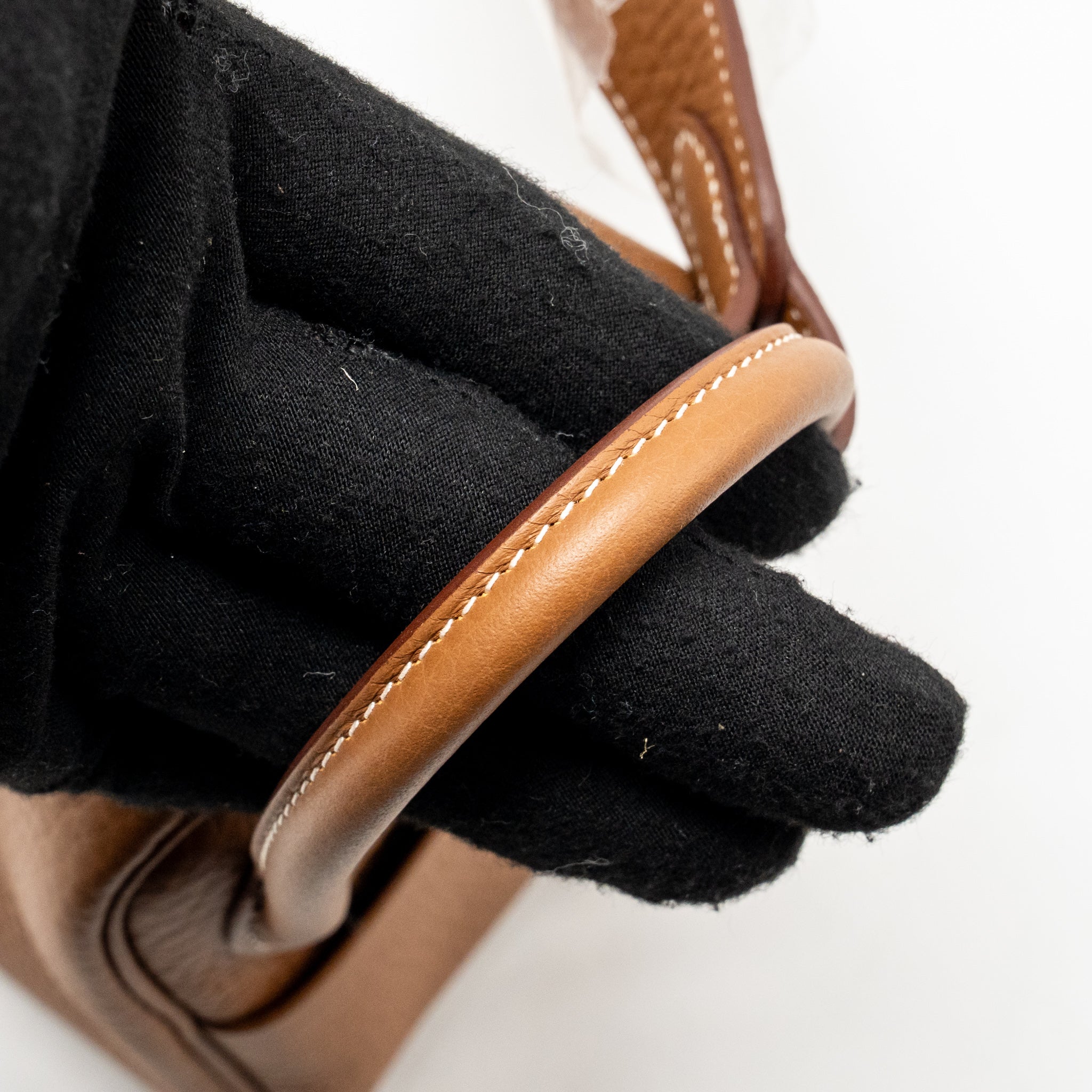 hermes-mini-lindy-ii-clemence-gold-ghw-stamp-k