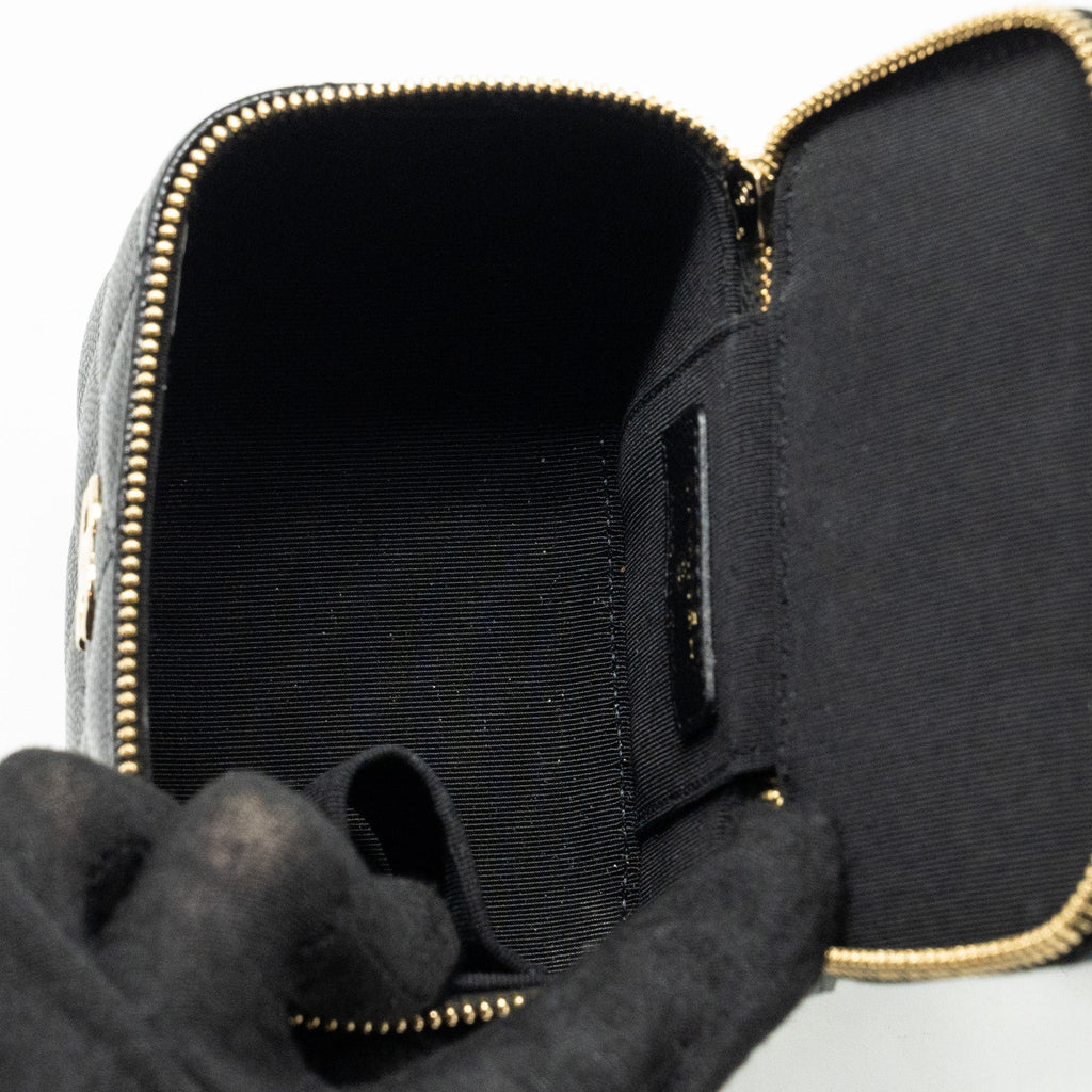 chanel-small-vanity-clutch-with-chain-cc-pearl-caviar-black-lghw-1