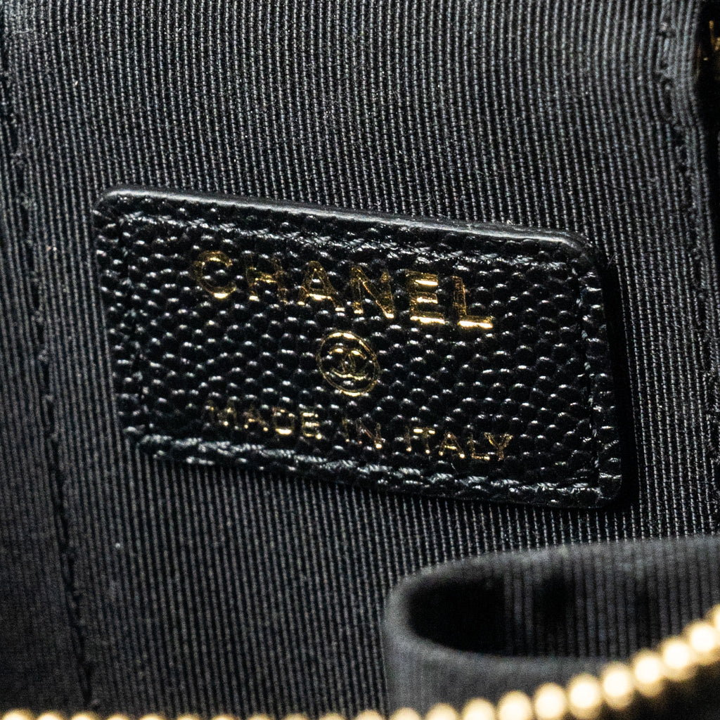 chanel-small-vanity-clutch-with-chain-cc-pearl-caviar-black-lghw-1