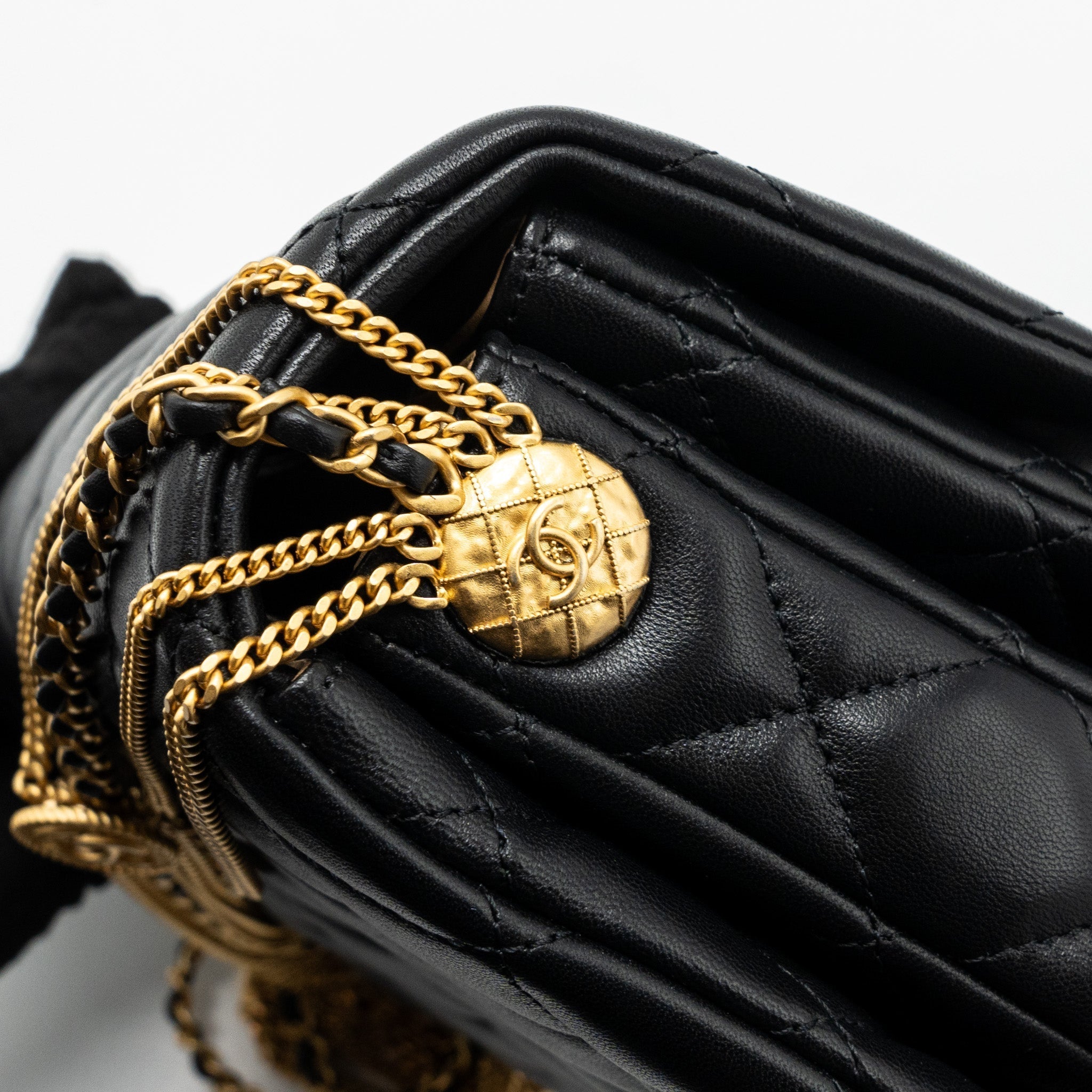 chanel-22a-button-on-chain-flap-shoulder-bag-lambskin-black-brushed-ghwmicrochip