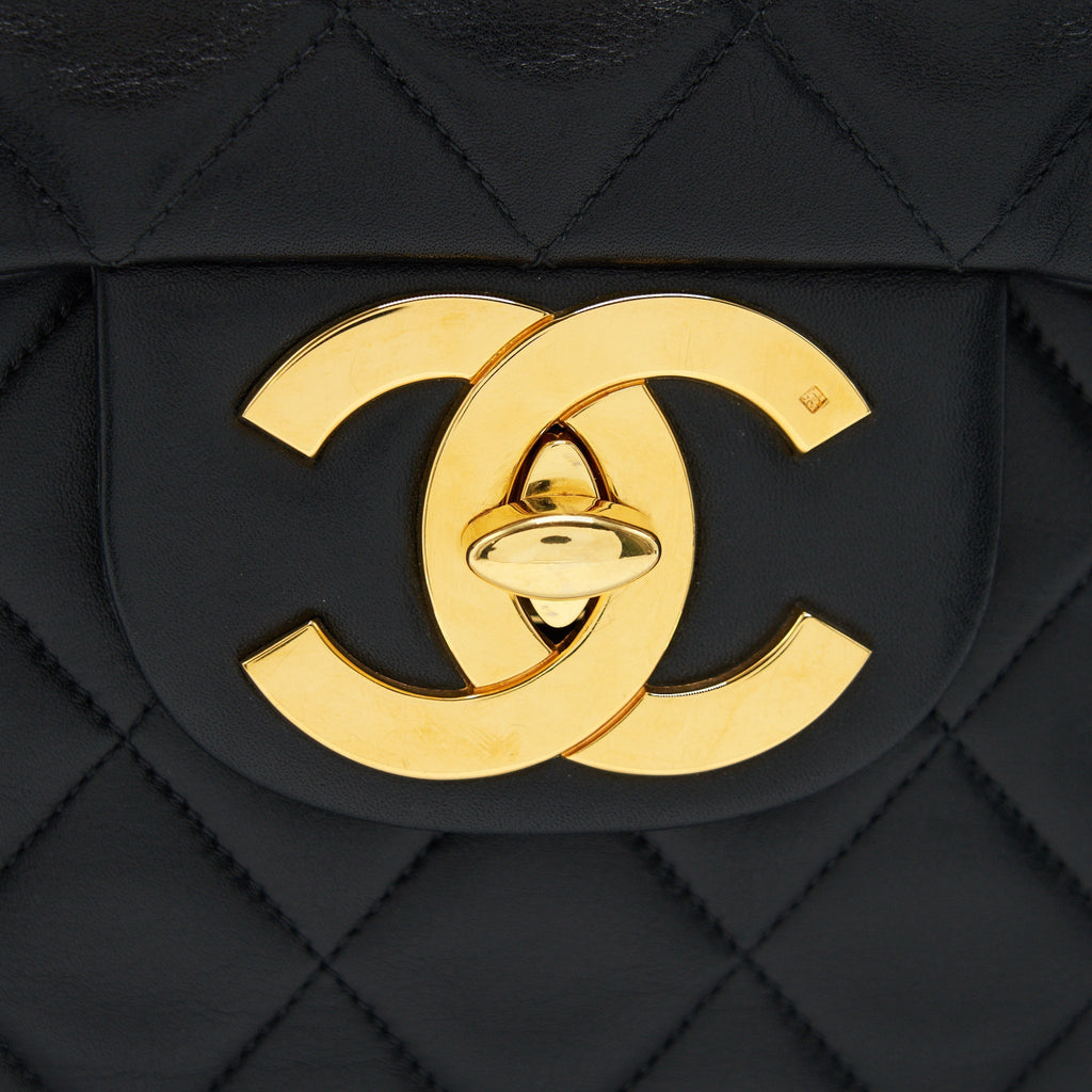 chanel-vintage-maxi-flap-bag-black-24k-ghw